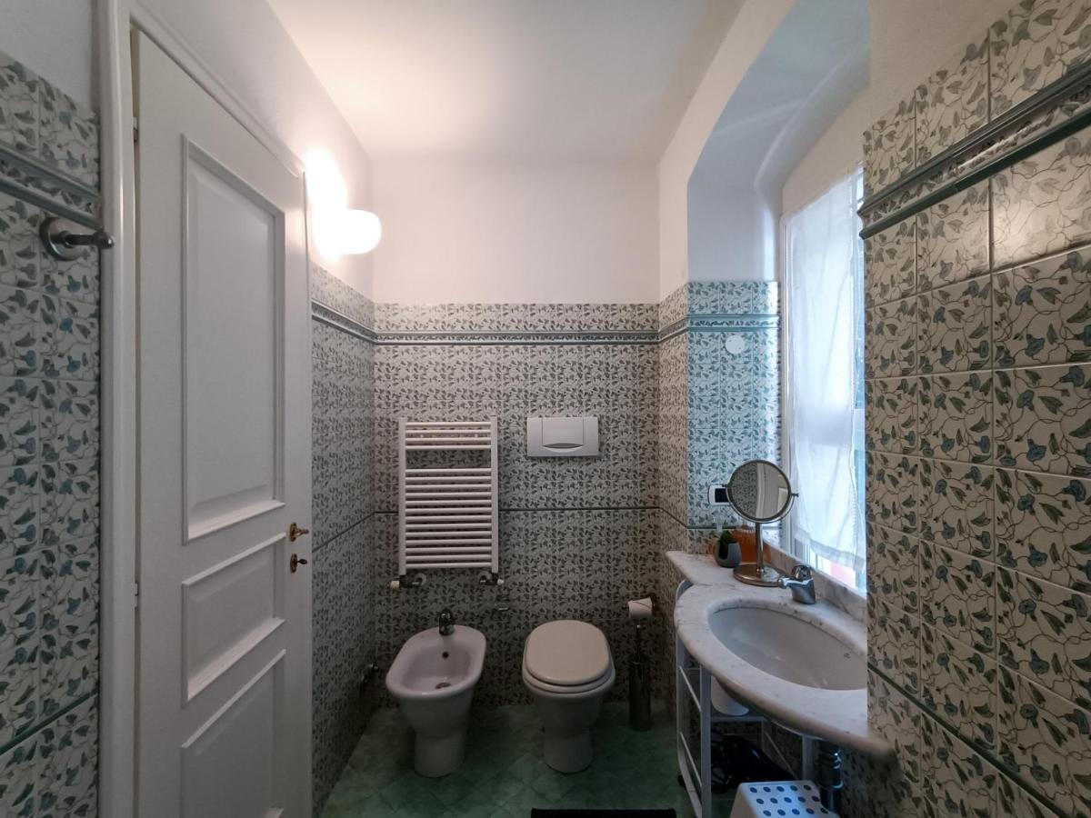 פאראגי Altido Villa Milva With Car Park Beside The Beach מראה חיצוני תמונה
