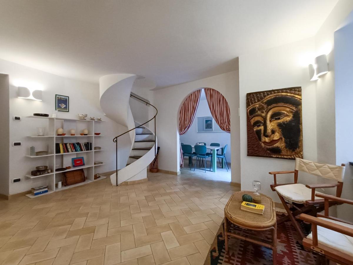 פאראגי Altido Villa Milva With Car Park Beside The Beach מראה חיצוני תמונה